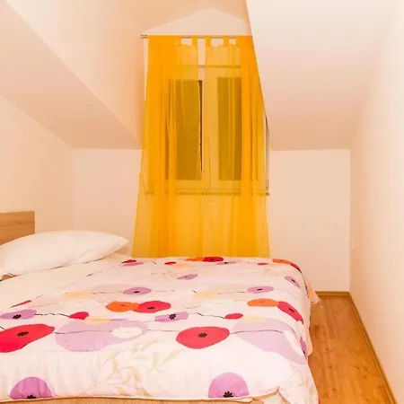 Apartment Villa-ines Center *