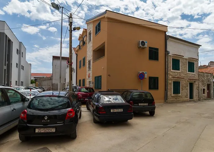 Villa-ines Center Appartement