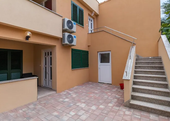 Appartement Villa-ines Center *